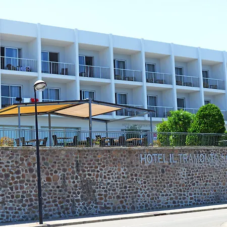 Il Tramonto Ξενοδοχείο 2*